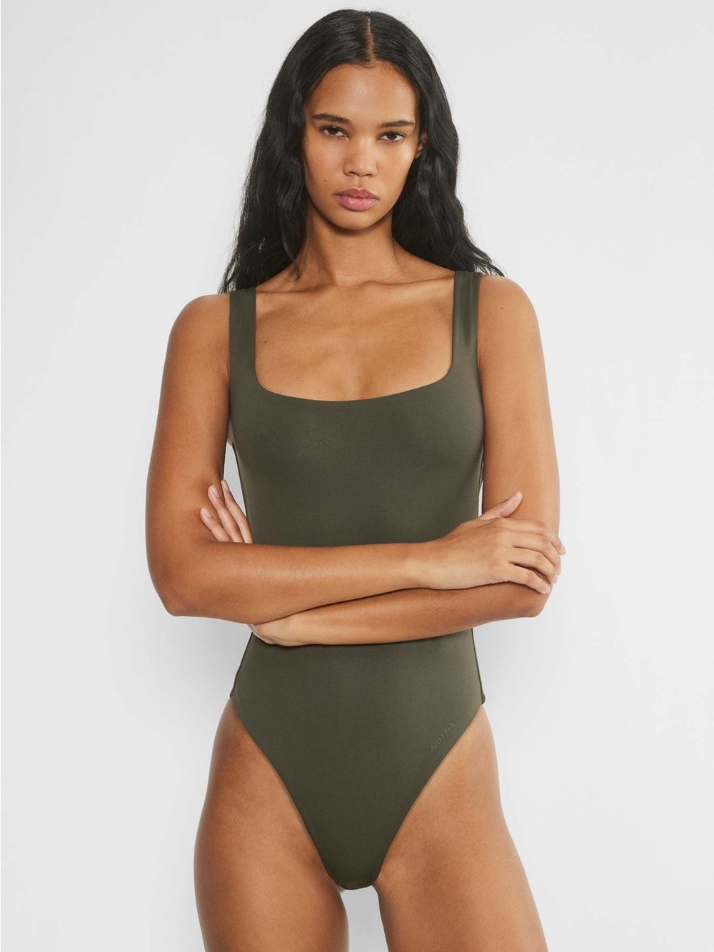 Aritzia Original Contour Pursue Squareneck
Bodysuit Tank Top Dark Olive XS New
